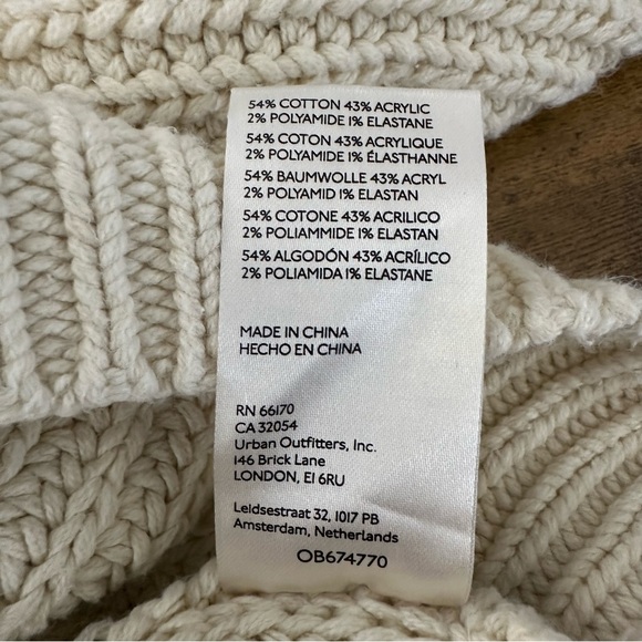 Free People Ivory Knit Sweater Size Small Oversized Crop - Picture 9 of 10